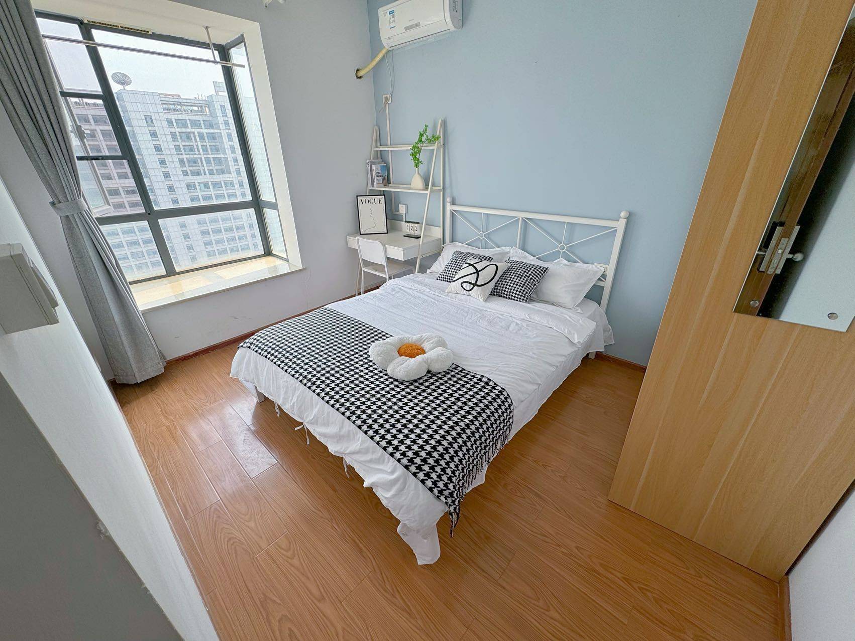 Wuhan-Hongshan-Cozy Home,Clean&Comfy,No Gender Limit,Chilled,Pet Friendly
