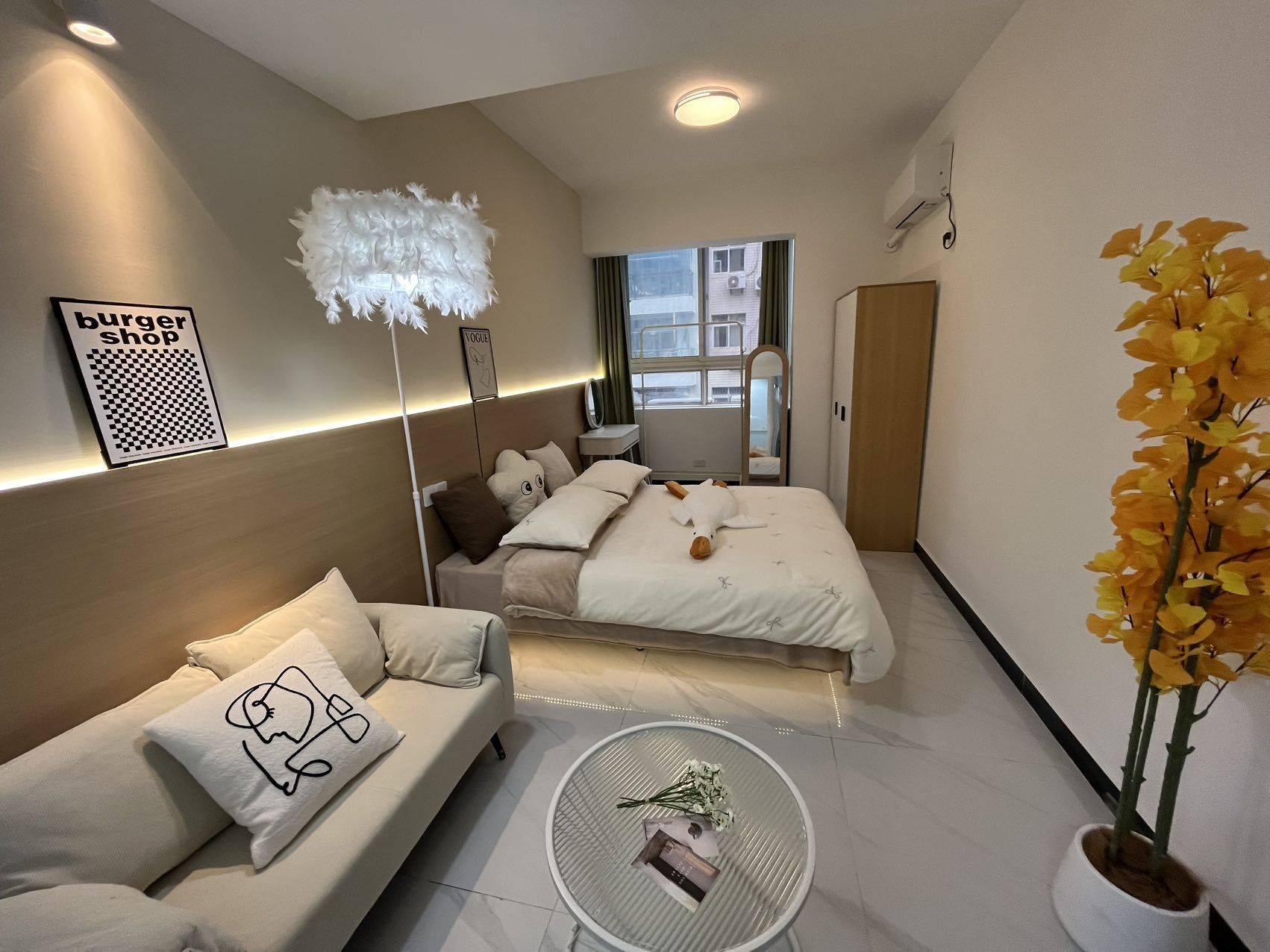 Wuhan-Hongshan-Cozy Home,Clean&Comfy,No Gender Limit,Hustle & Bustle