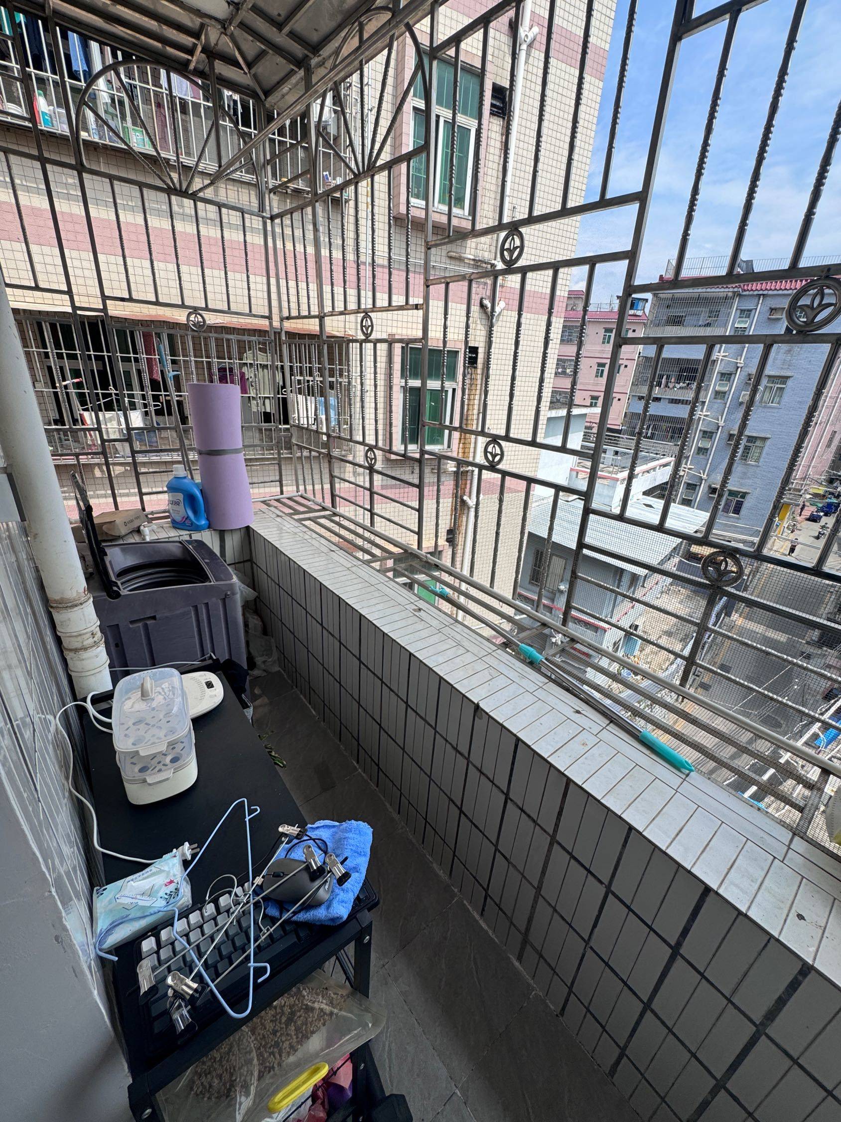 Shenzhen-Longgang-Cozy Home,No Gender Limit,Hustle & Bustle,Chilled