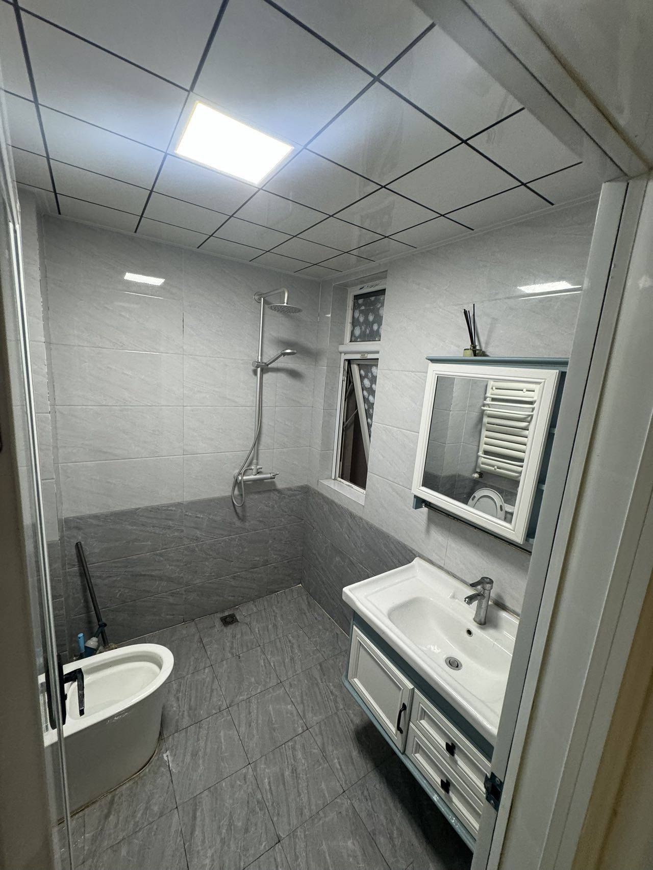 Zhengzhou-Erqi-Cozy Home,Clean&Comfy,No Gender Limit,Hustle & Bustle,“Friends”,Chilled,LGBTQ Friendly,Pet Friendly