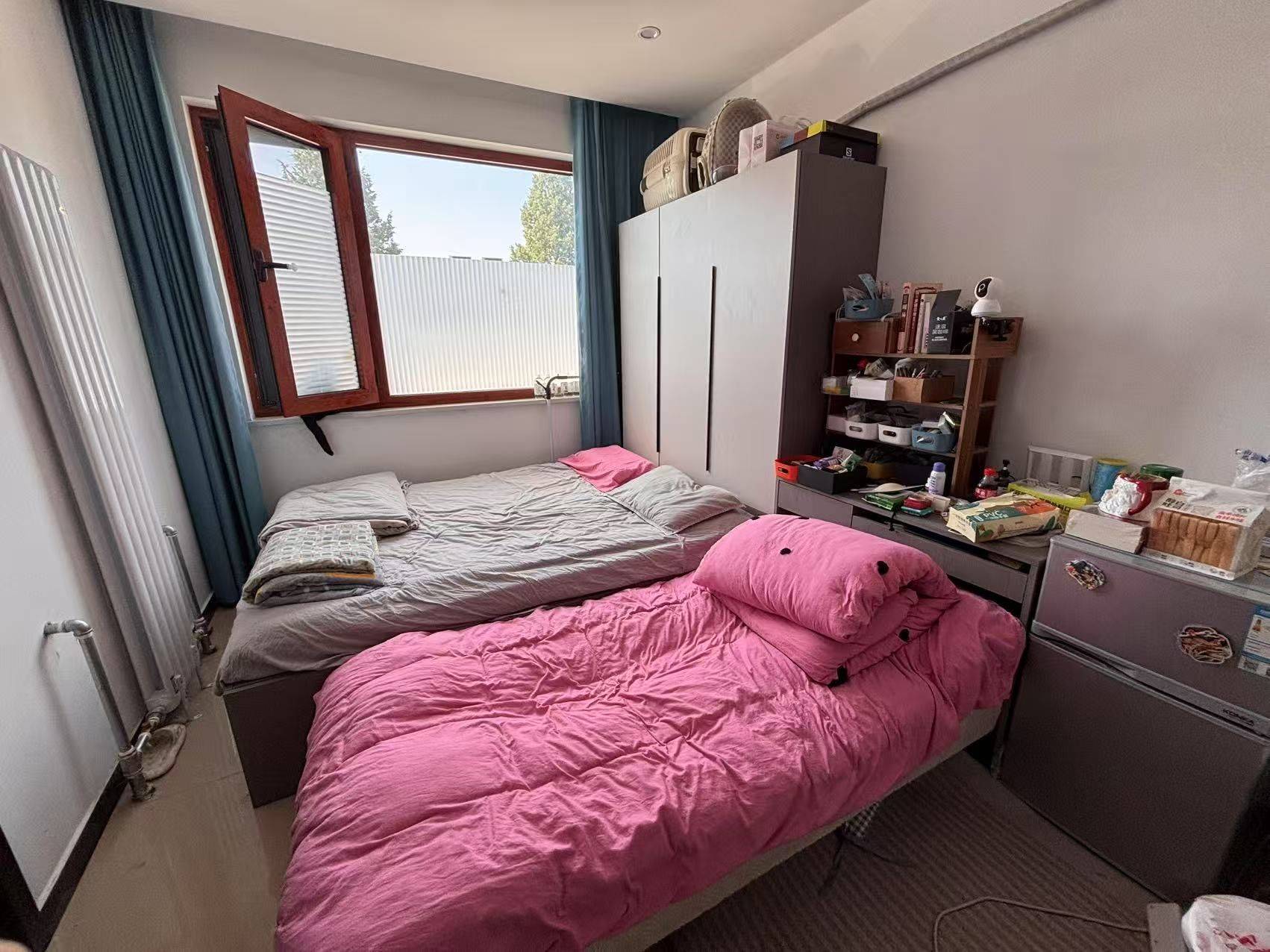 Beijing-Chaoyang-Cozy Home,Clean&Comfy,No Gender Limit,Hustle & Bustle,“Friends”,Chilled