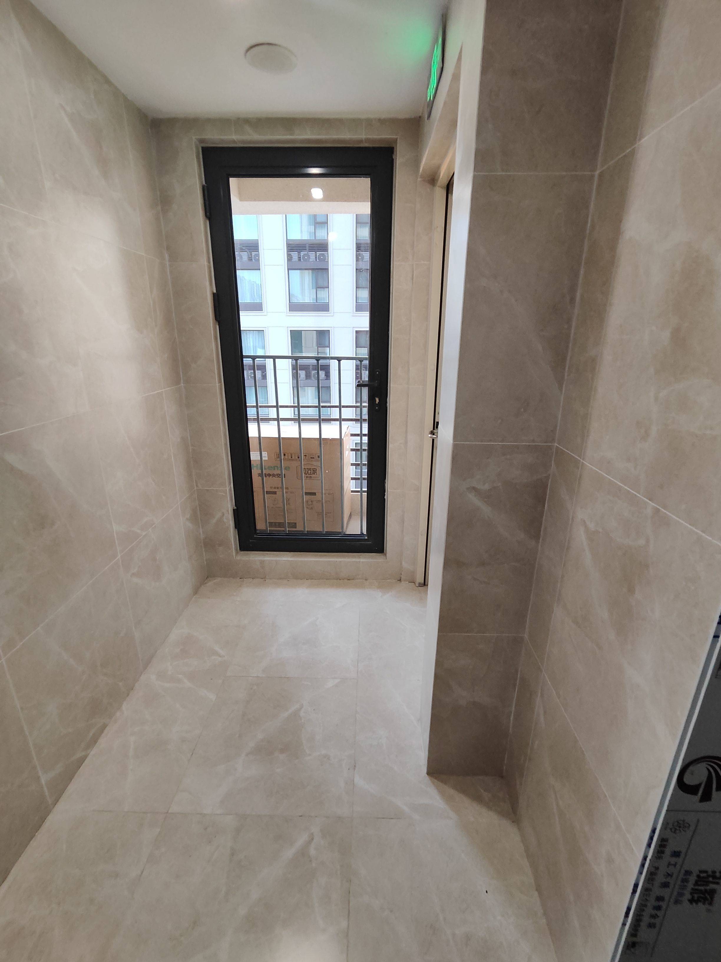 小虫爬爬爬整租房源3