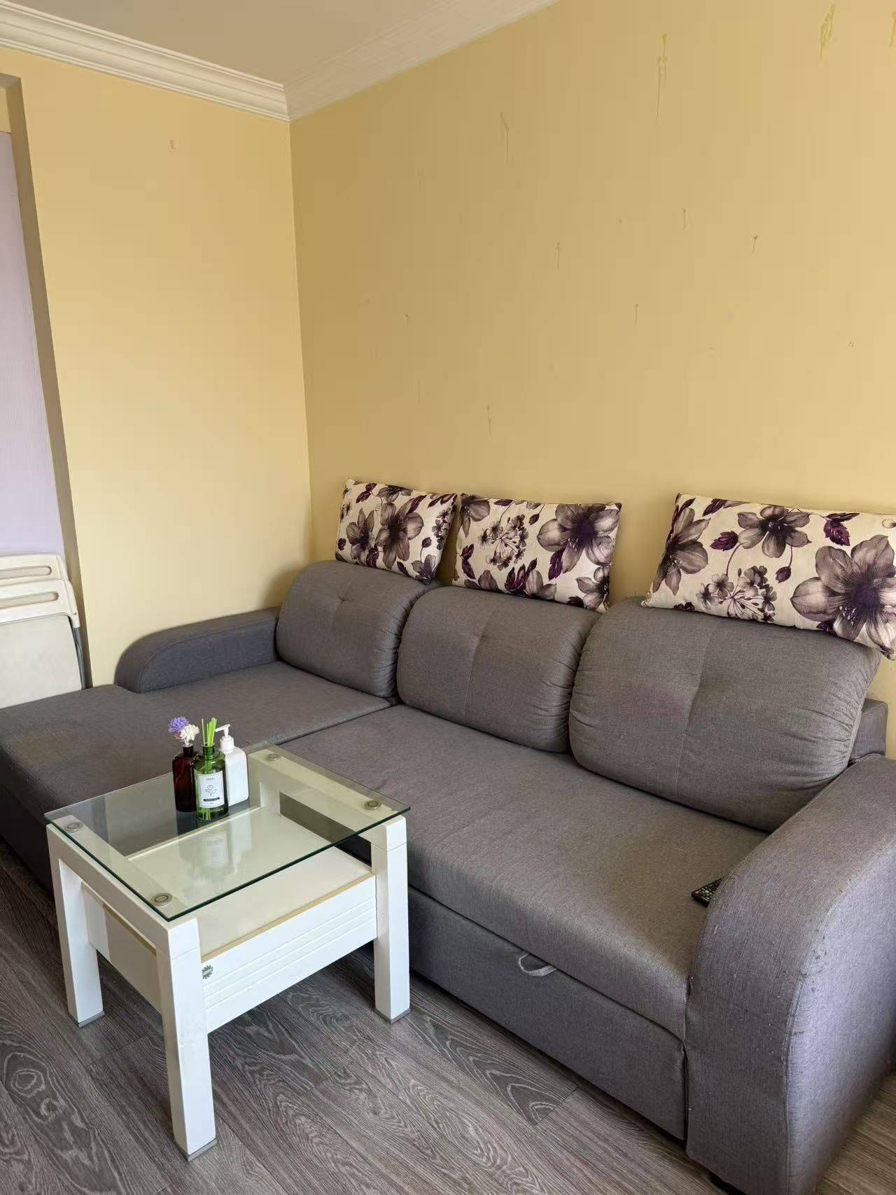 Shanghai-Pudong-Cozy Home,Clean&Comfy,No Gender Limit,Hustle & Bustle,“Friends”,Chilled,LGBTQ Friendly,Pet Friendly