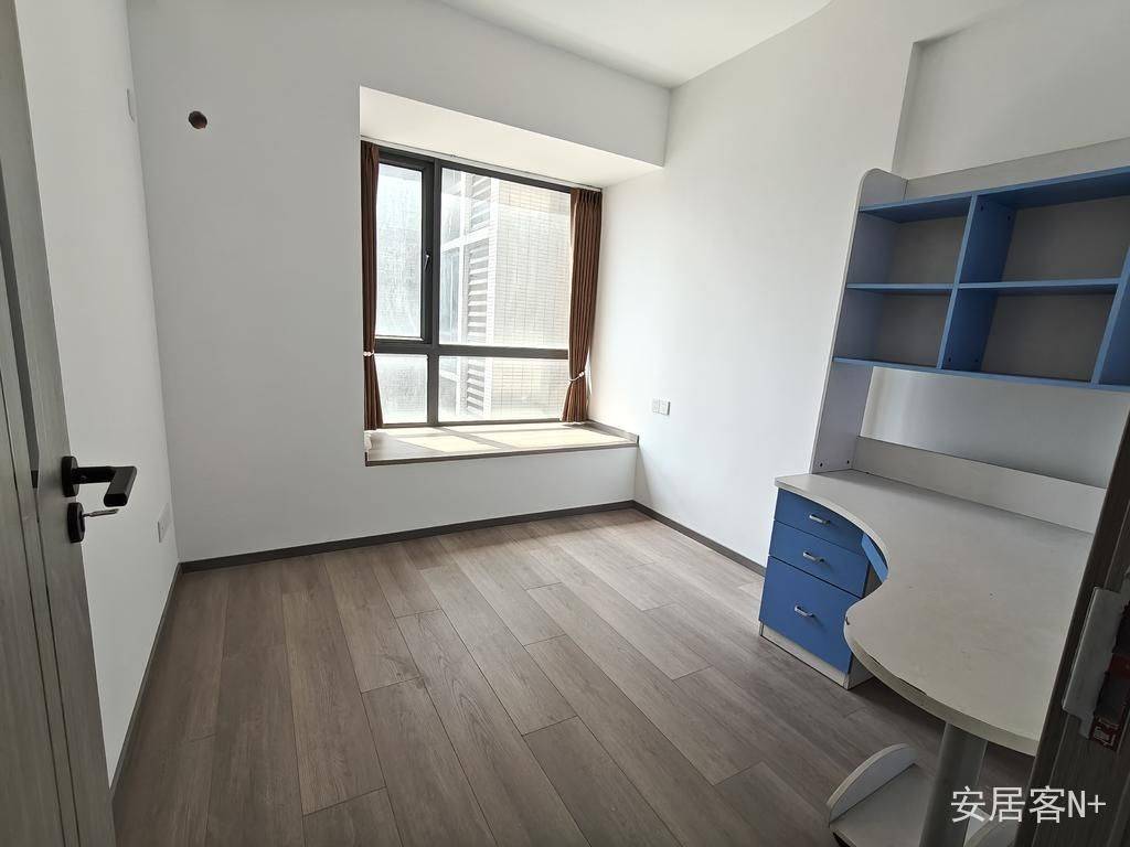 Xinzhou 保利圆梦城二区-1栋