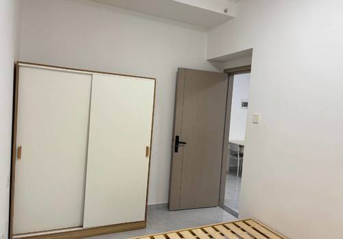 Longquanyi 银诚龙悦中心(商住楼)