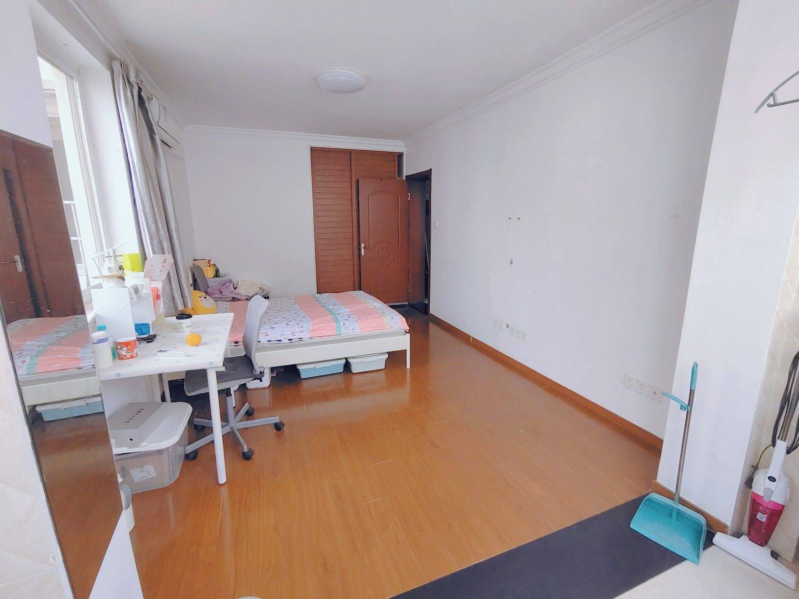 Shanghai-Pudong-Cozy Home,Hustle & Bustle