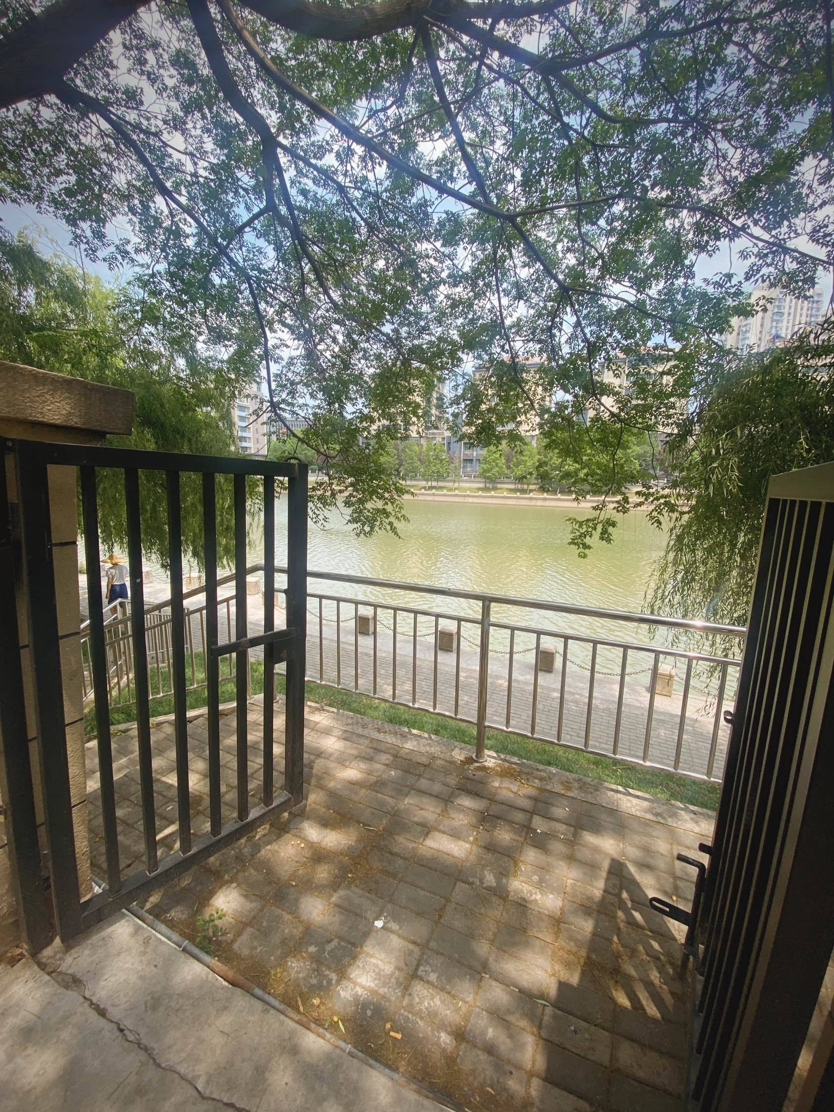 南京 建邺 | 莫愁湖东路_8