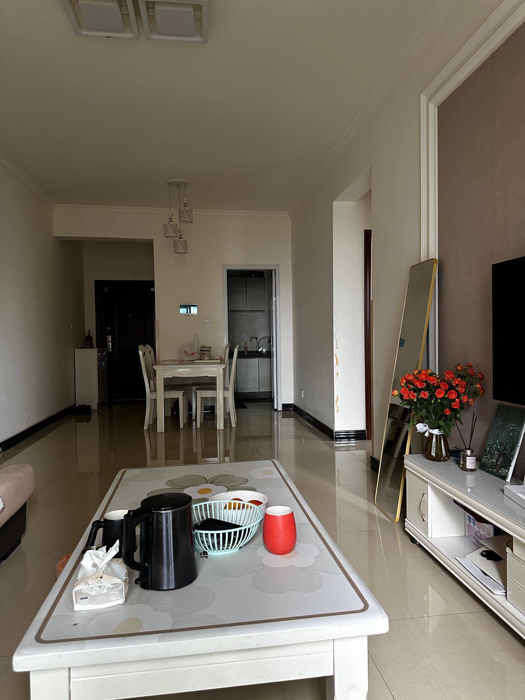 Chengdu-Wenjiang-Cozy Home,Clean&Comfy,No Gender Limit,Hustle & Bustle,“Friends”,Chilled