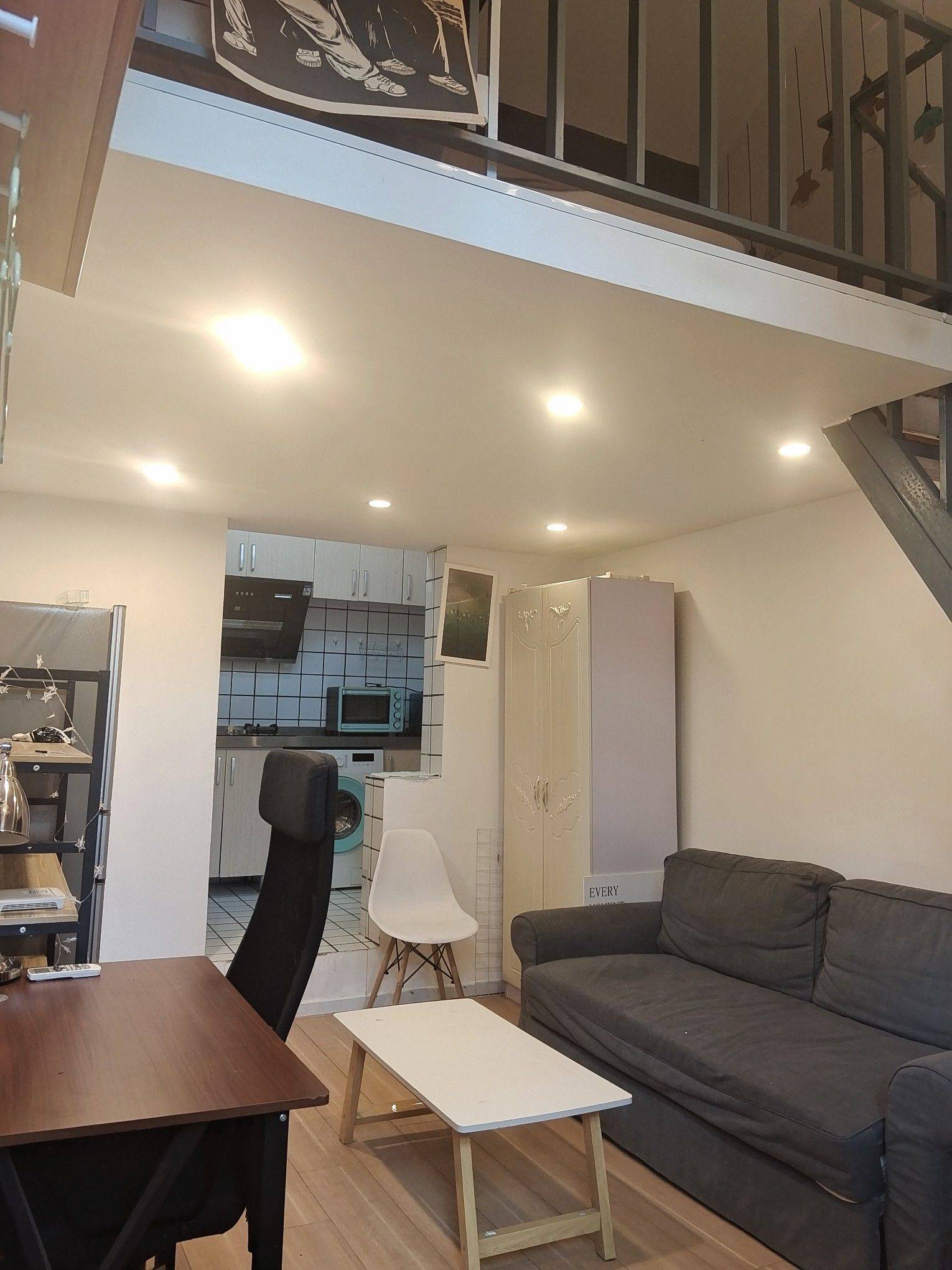 Beijing-Dongcheng-Replacement,Shared Apartment,LGBTQ Friendly,Seeking Flatmate