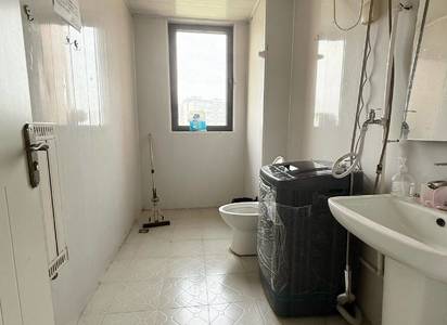 Cozy Home | Clean&Comfy | No Gender Limit | Hustle & Bustle | “Friends” | Chilled | LGBTQ Friendly | Pet Friendly