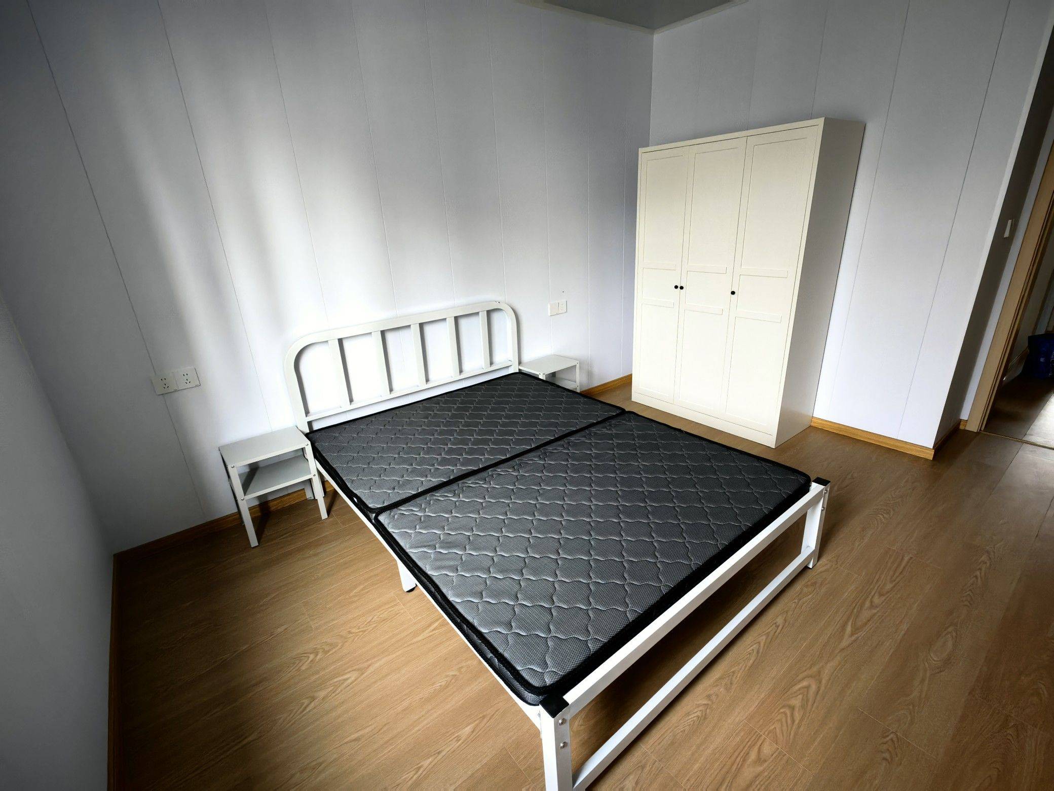 Nanjing-Gulou-Cozy Home,Clean&Comfy,No Gender Limit,Hustle & Bustle,Chilled