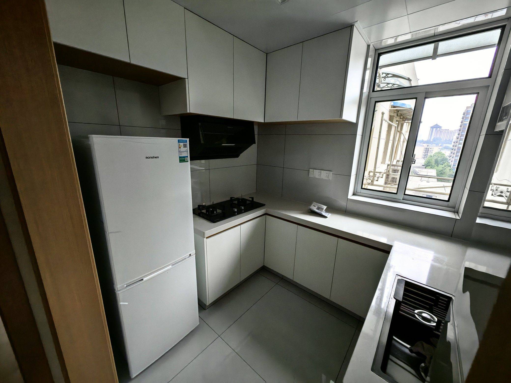 Nanjing-Gulou-Cozy Home,Clean&Comfy,No Gender Limit,Hustle & Bustle,Chilled