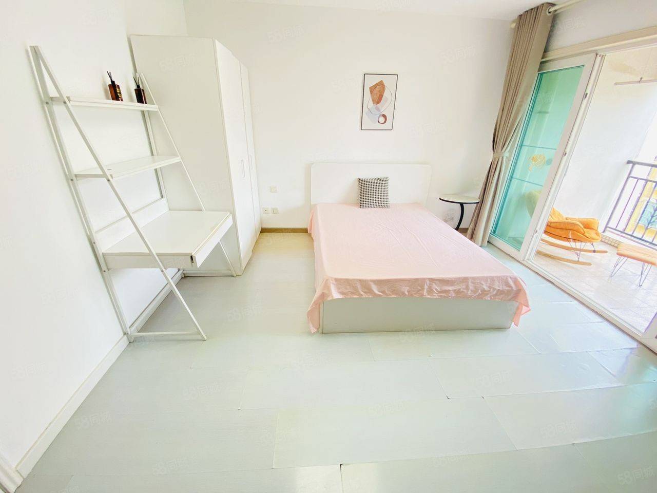 Shenzhen-Nanshan-Cozy Home,Clean&Comfy,No Gender Limit,Hustle & Bustle,“Friends”,Chilled,Pet Friendly