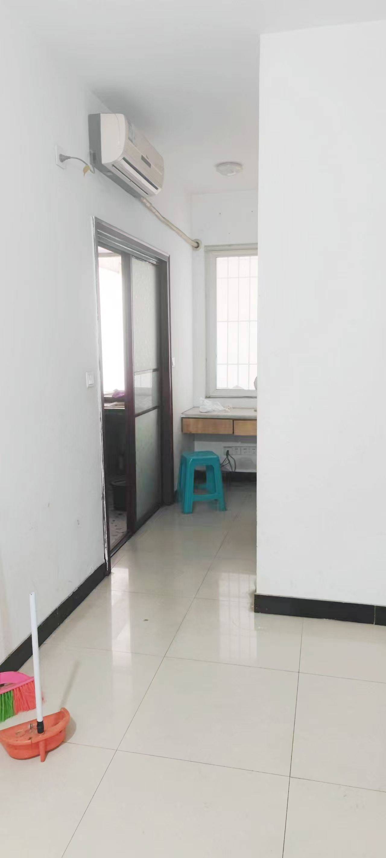 Yuzhong 袁家小苑