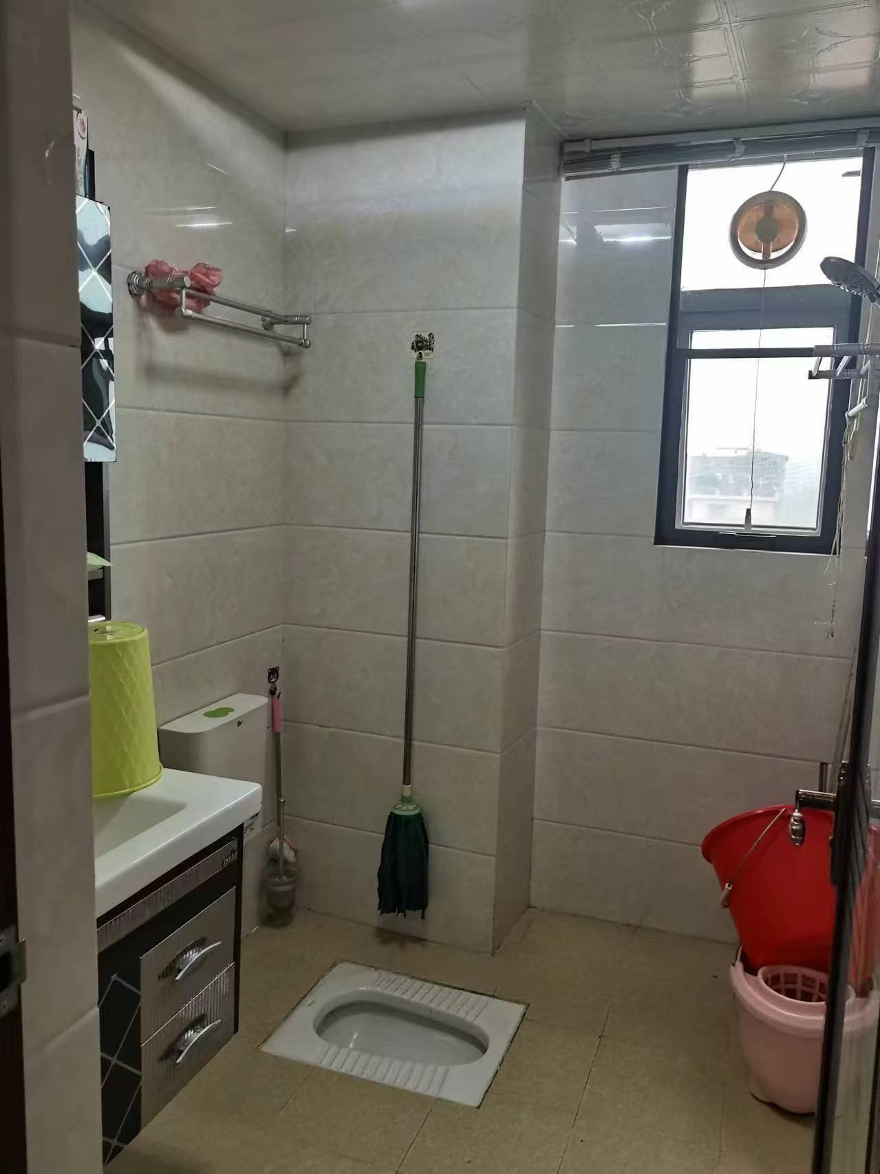 Guangzhou Conghua | 从化区欣荣宏大厦(海塱东路东)_5