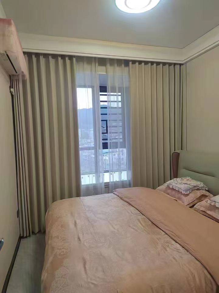 Chengdu-Hi-Tech Zone-Cozy Home,Clean&Comfy,No Gender Limit,Hustle & Bustle,“Friends”,Chilled,LGBTQ Friendly,Pet Friendly