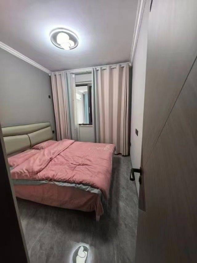 Chengdu-Hi-Tech Zone-Cozy Home,Clean&Comfy,No Gender Limit,Hustle & Bustle,“Friends”,Chilled,LGBTQ Friendly,Pet Friendly