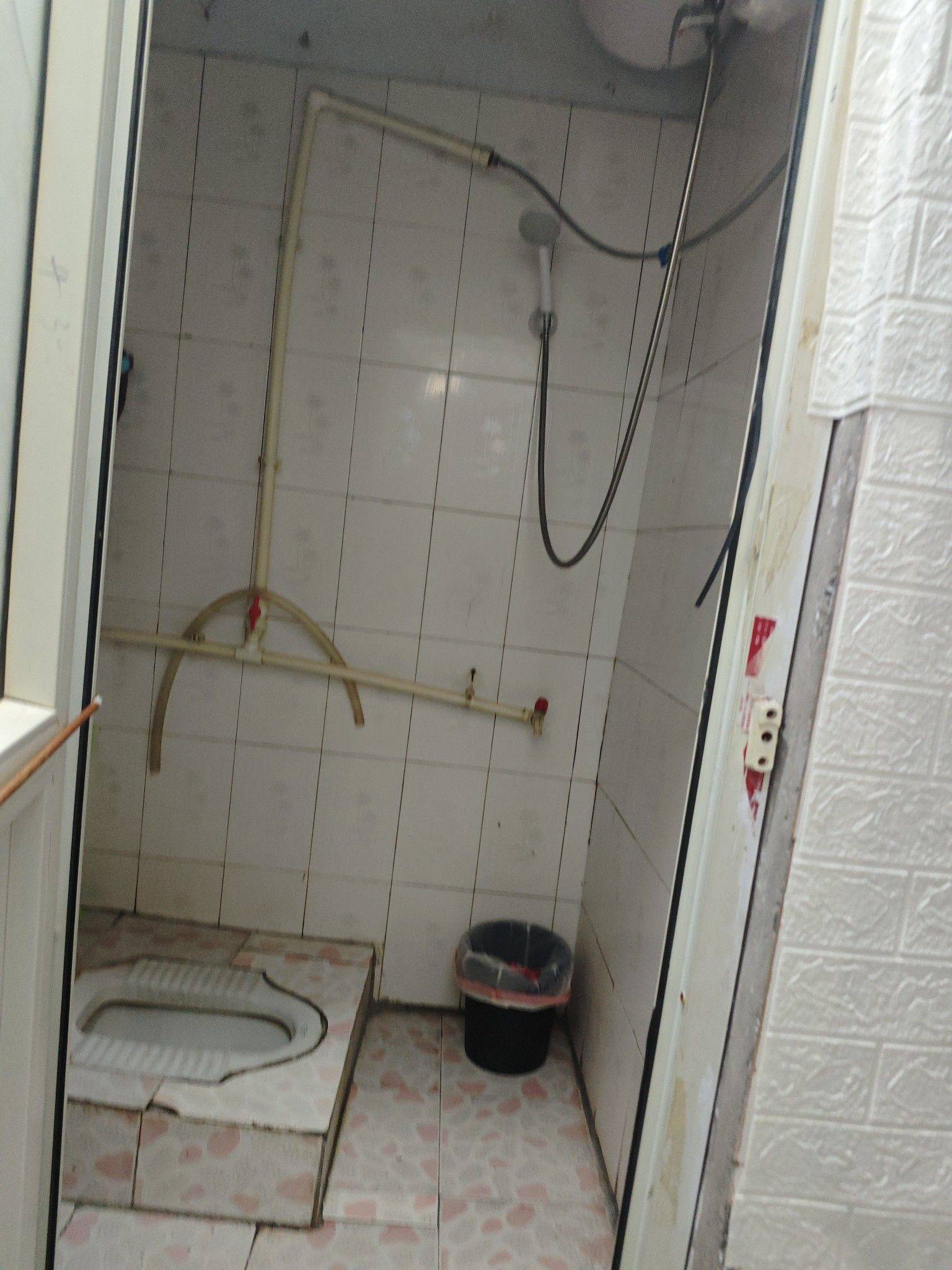 Zhengzhou-Jinshui-Clean&Comfy,No Gender Limit,Hustle & Bustle,Pet Friendly
