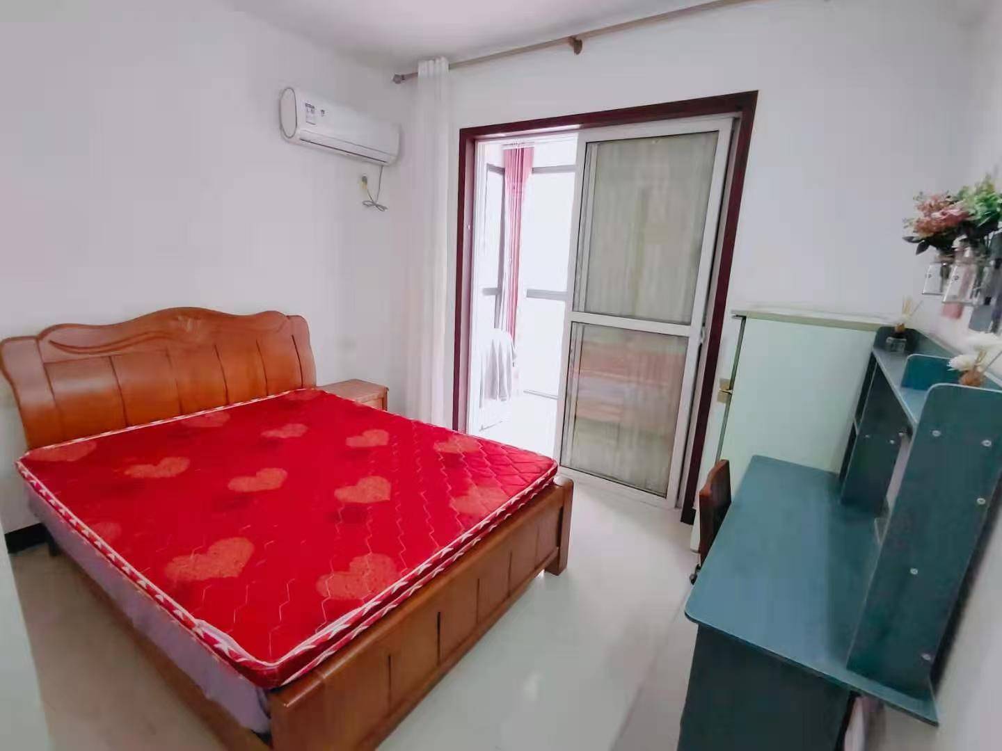 Wuhan-Hongshan-Pet Friendly