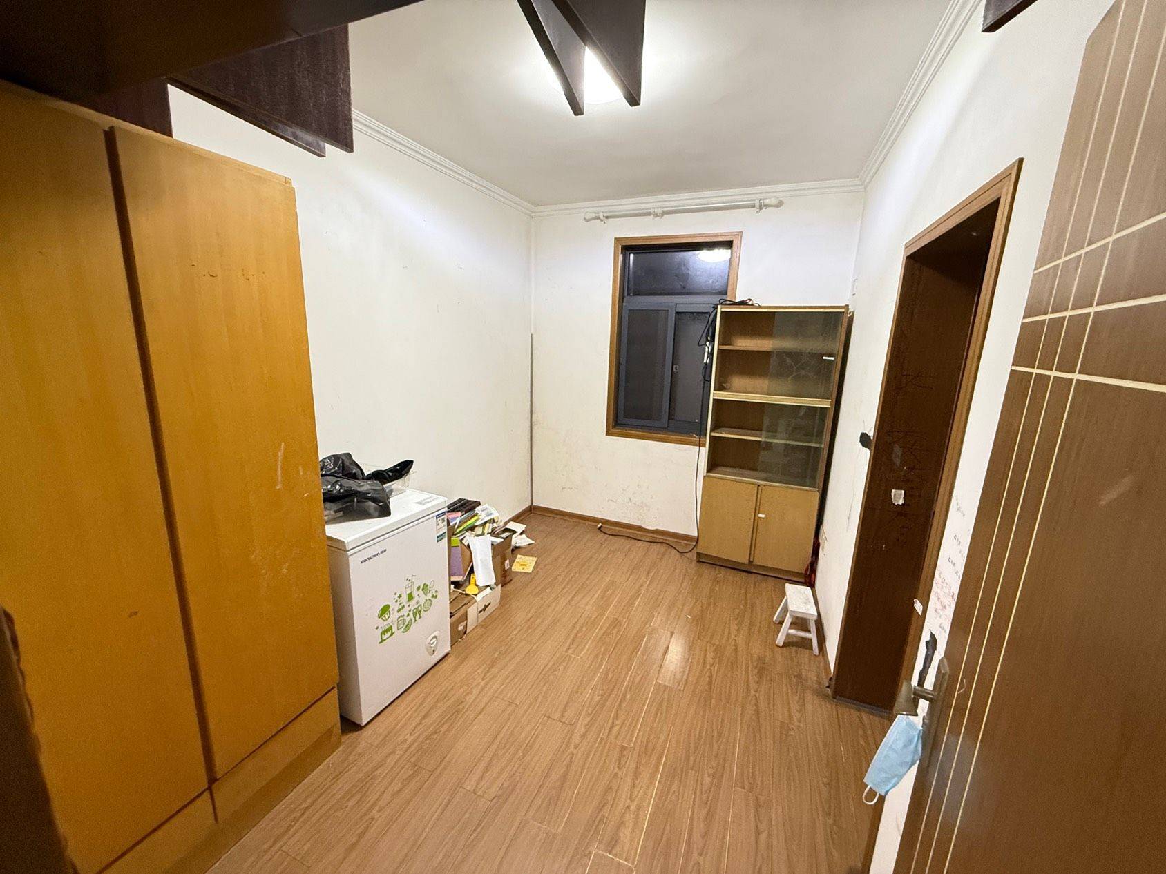 Nanjing-Gulou-Cozy Home,Clean&Comfy,No Gender Limit,Hustle & Bustle,Pet Friendly