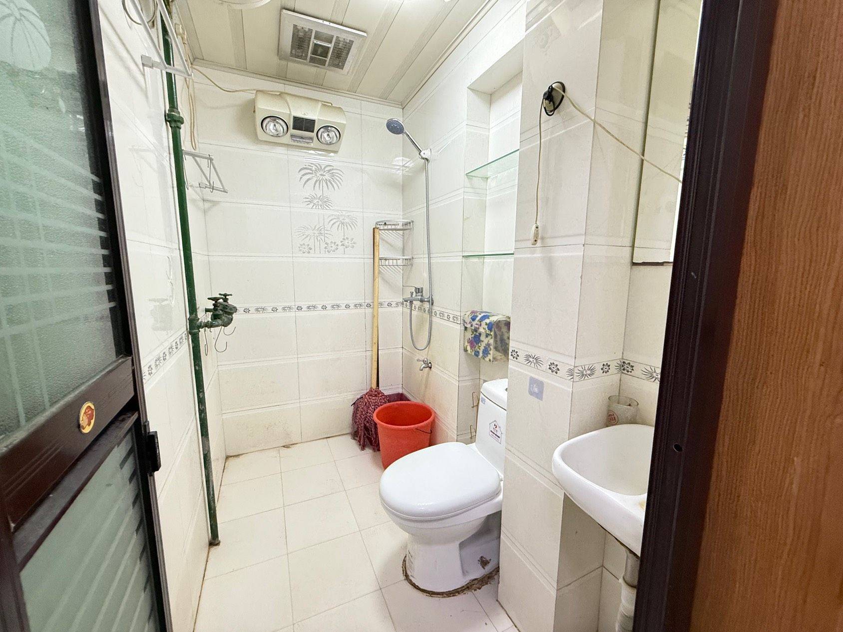 Nanjing-Gulou-Cozy Home,Clean&Comfy,No Gender Limit,Hustle & Bustle,Pet Friendly