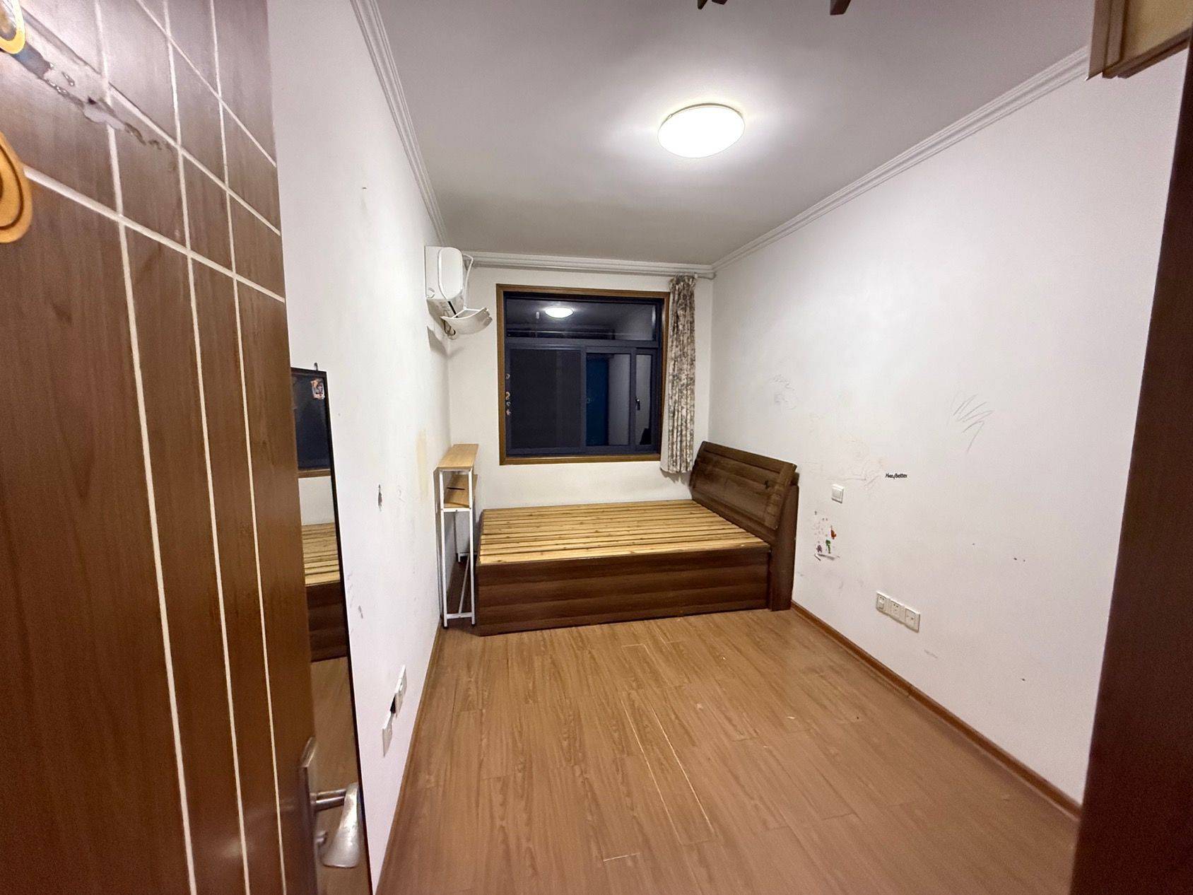 Nanjing-Gulou-Cozy Home,Clean&Comfy,No Gender Limit,Hustle & Bustle,Pet Friendly