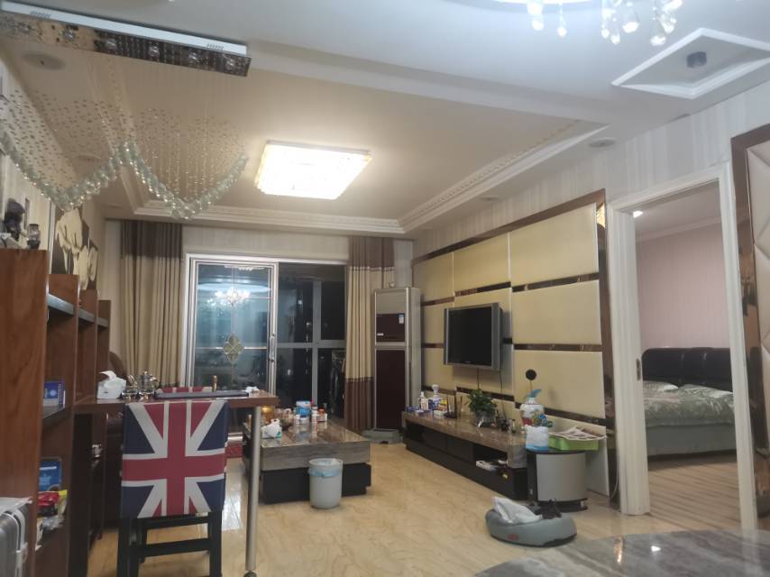 Cozy Home | Clean&Comfy | No Gender Limit | Hustle & Bustle | “Friends” | Chilled | LGBTQ Friendly | Pet Friendly | 150RMB/Night