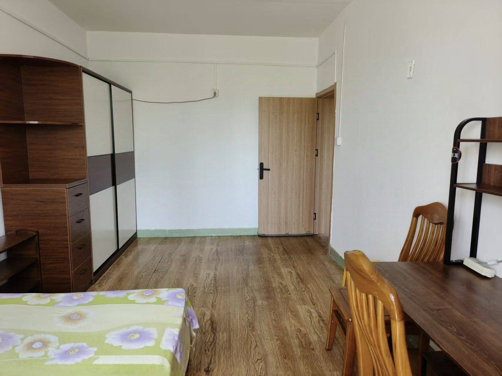 Beijing-Xicheng-Cozy Home,Clean&Comfy,No Gender Limit,Hustle & Bustle,“Friends”,Chilled