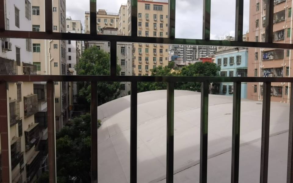 Shenzhen-Longhua-Cozy Home,Clean&Comfy,No Gender Limit,Hustle & Bustle
