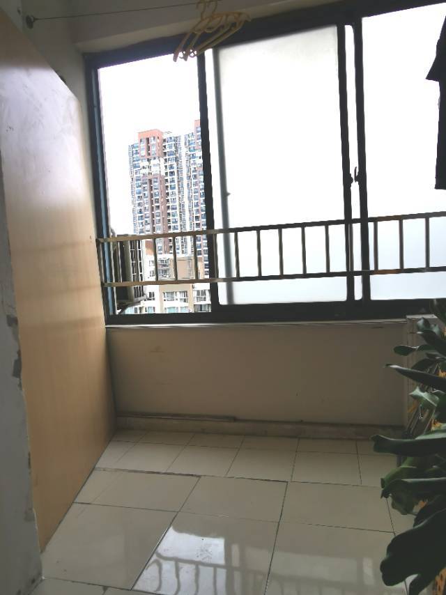 上海 徐汇 | 华沁家园-龙吴路1343弄4号楼_4