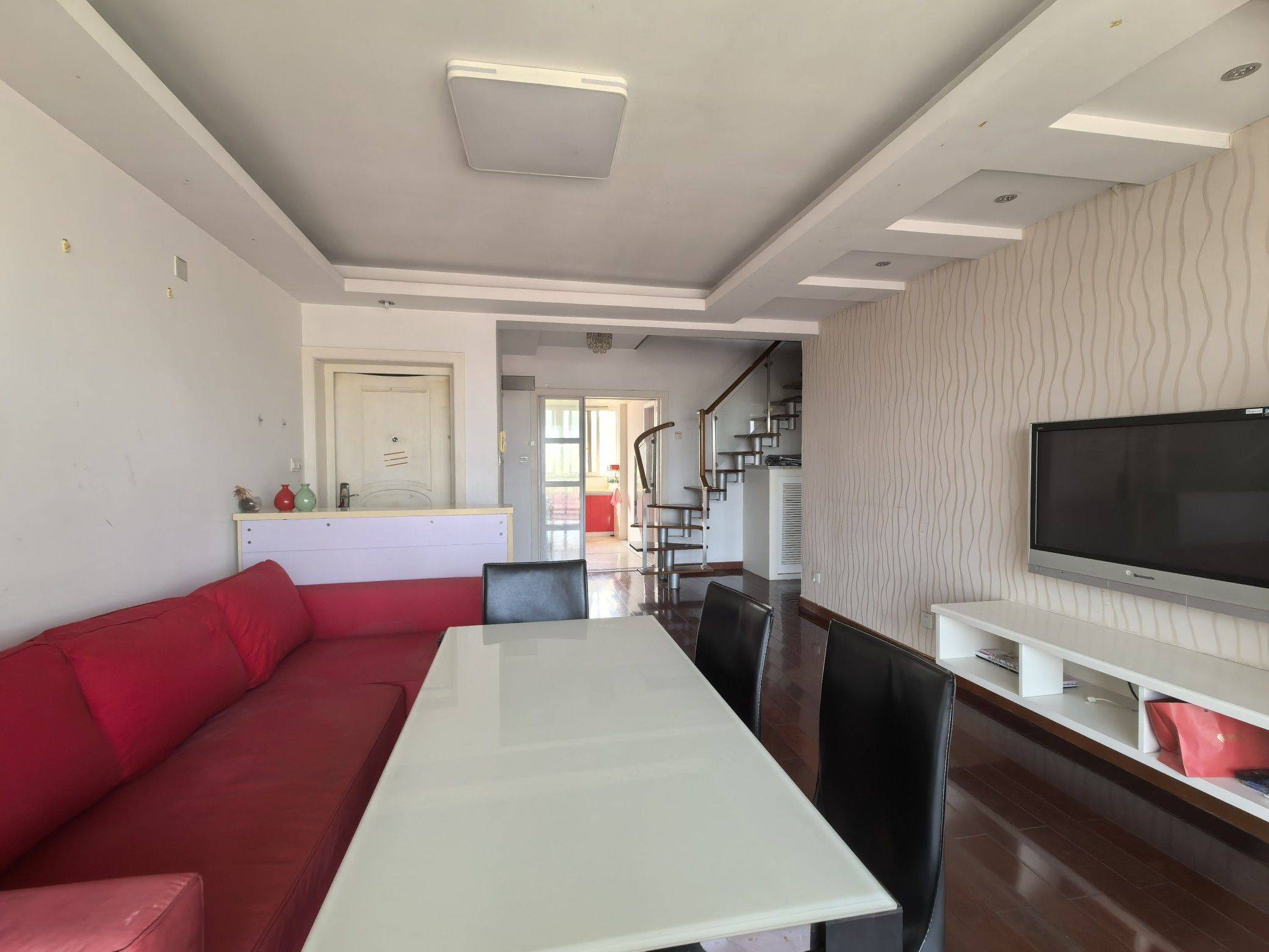 Shanghai-Pudong-Cozy Home,Clean&Comfy,No Gender Limit,Hustle & Bustle,“Friends”,Chilled,LGBTQ Friendly,Pet Friendly
