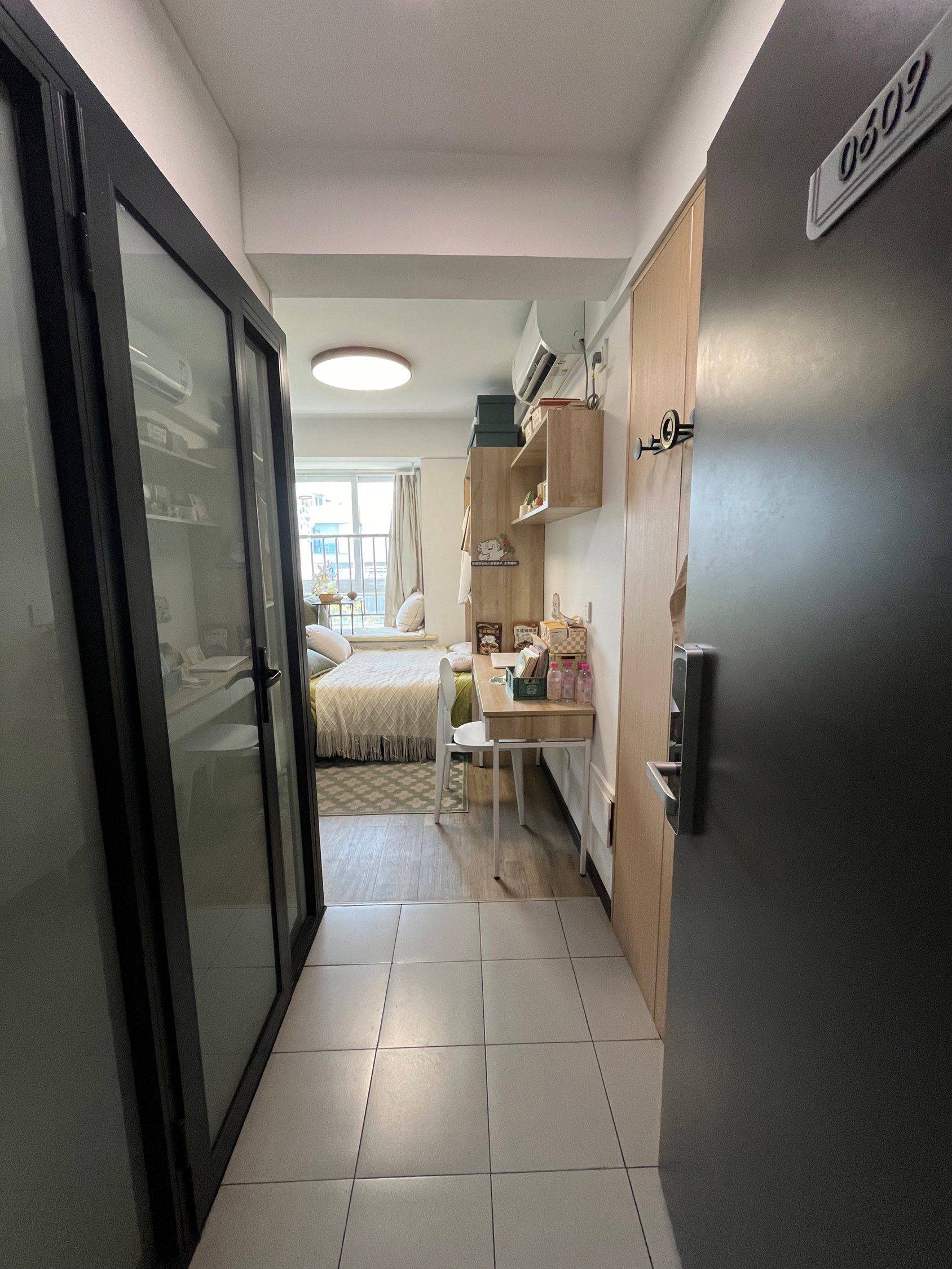 🏘绿化安保好☘️ | ❤️民用水电❤️ | 😺宠物友好🐱 | ❤️地铁口200米❤️ | 🎉提取公积金🏘 | 🏀24小时健身房🏸 | 🌷可办居住证☘️ | 🏘自习室🏘 | Pet Friendly | LGBTQ Friendly | Cozy Home | Clean&Comfy | No Gender Limit | Hustle & Bustle | “Friends” | Chilled