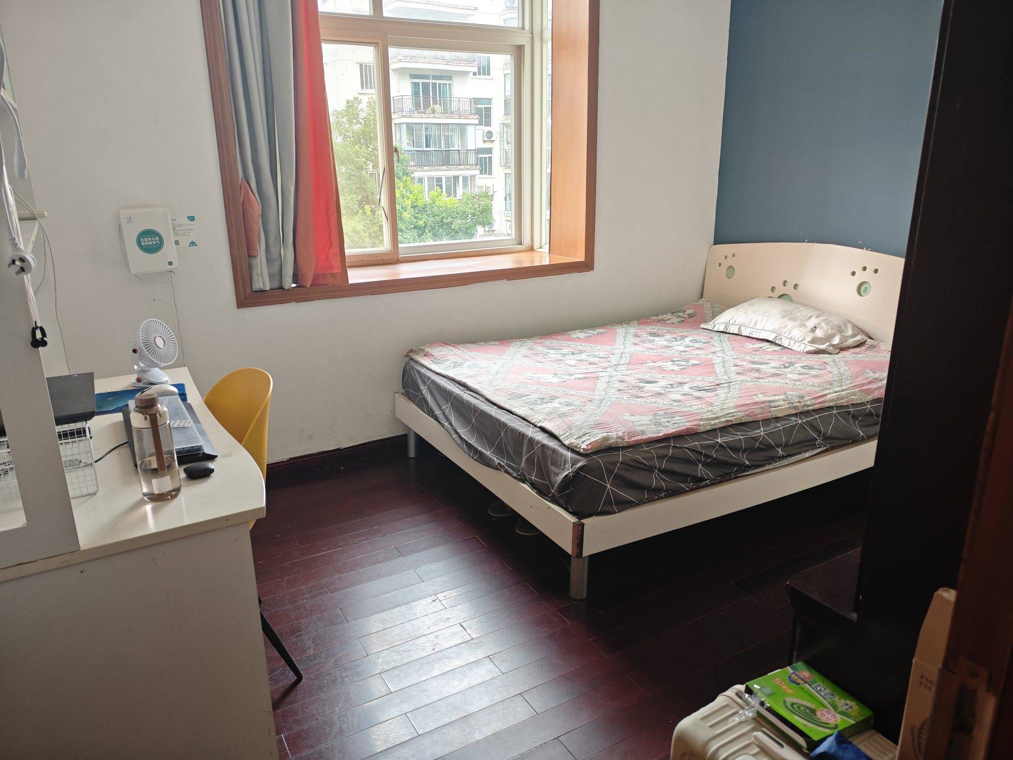 Cozy Home | Clean&Comfy | No Gender Limit | Hustle & Bustle | “Friends” | Chilled | Pet Friendly