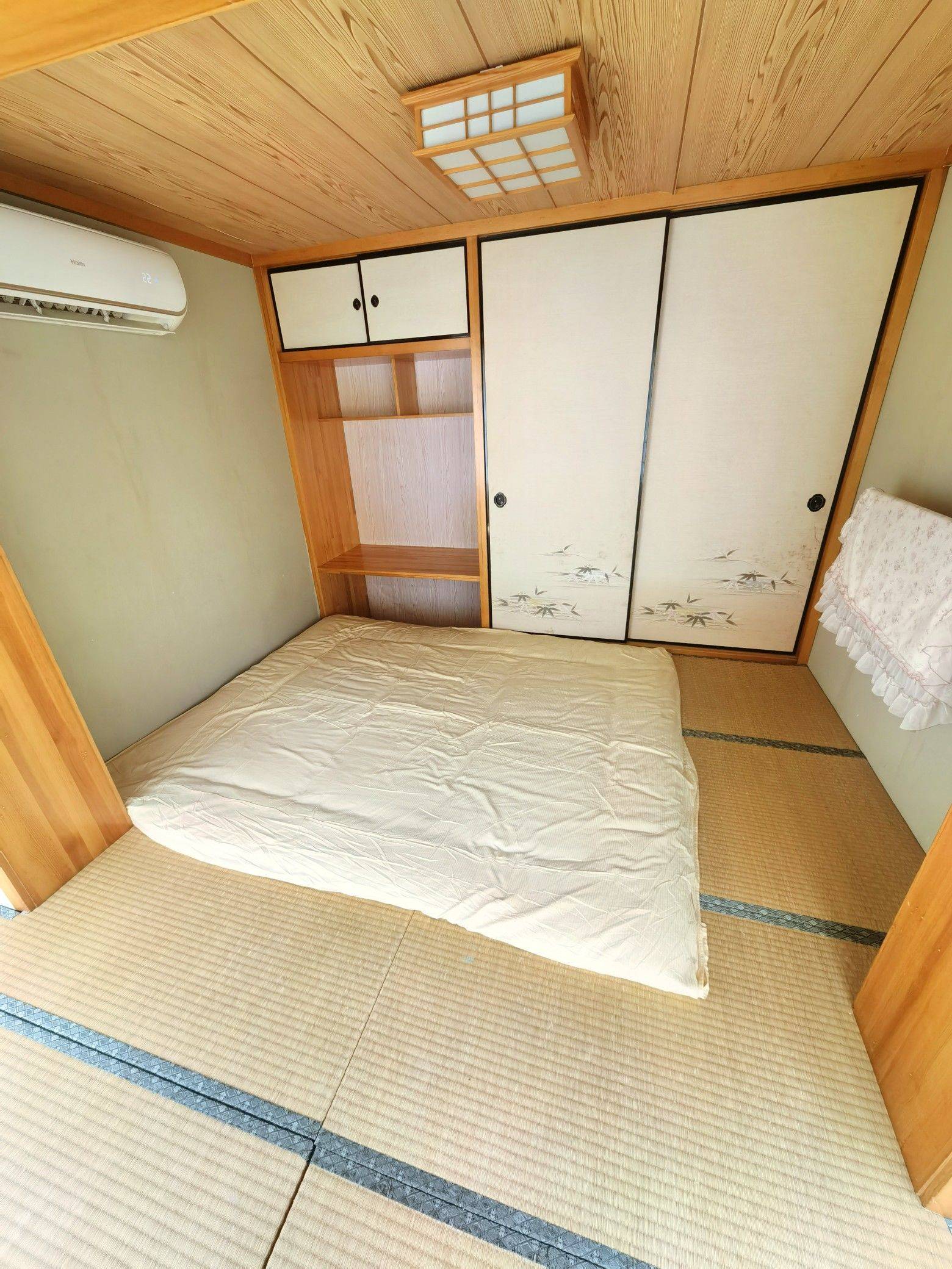 禁养宠物 干净 | 楼下市场、超市 | 两室一榻榻米＋一床 | 双气暖气加大采光好 | 地铁一号线广饶路站
