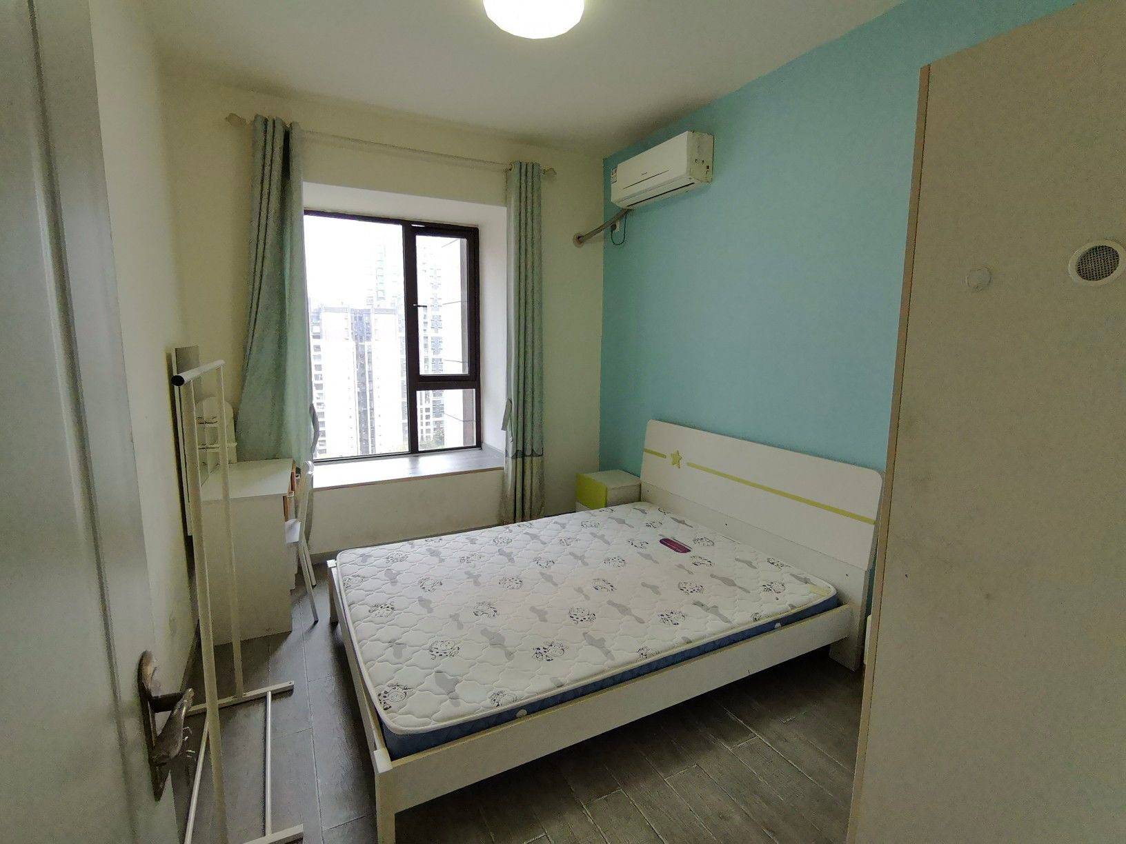 火车南站 | Pet Friendly | LGBTQ Friendly | Cozy Home | Clean&Comfy | No Gender Limit | Chilled