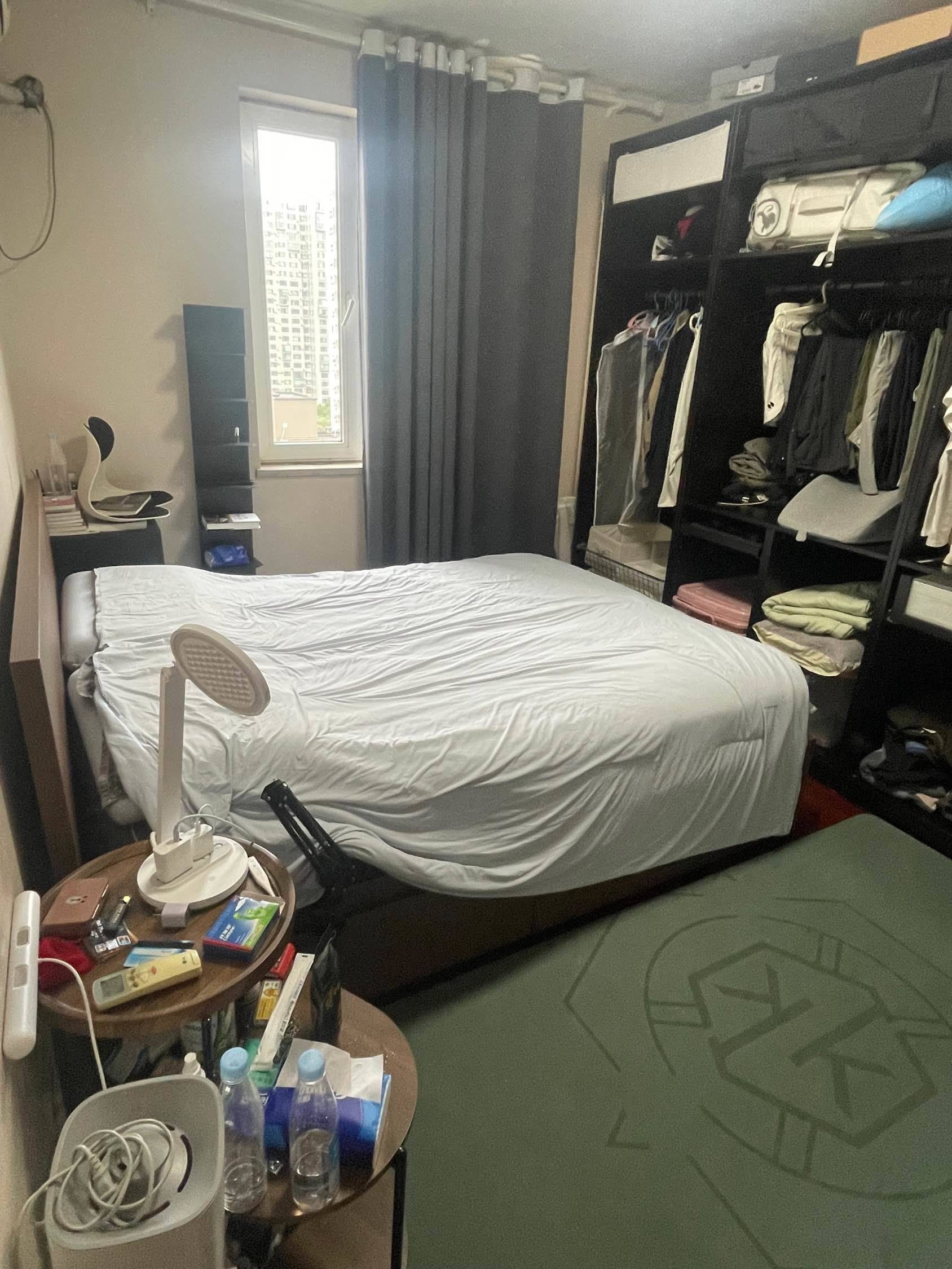 Cozy Home | Clean&Comfy | No Gender Limit | Hustle & Bustle | “Friends” | Chilled | LGBTQ Friendly | Pet Friendly