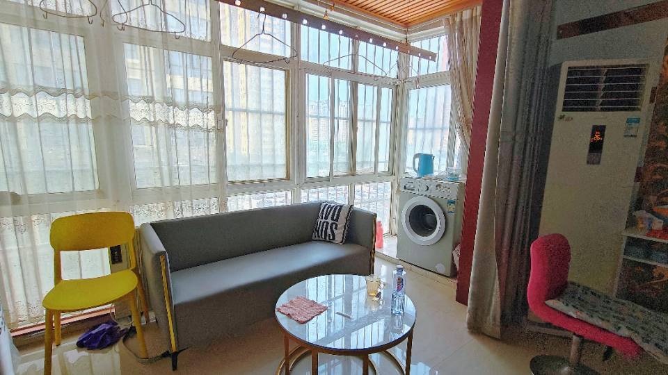 Cozy Home | Clean&Comfy | No Gender Limit