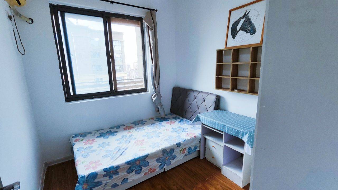 朝南采光很好 | 实墙次卧 | 延平门地铁口