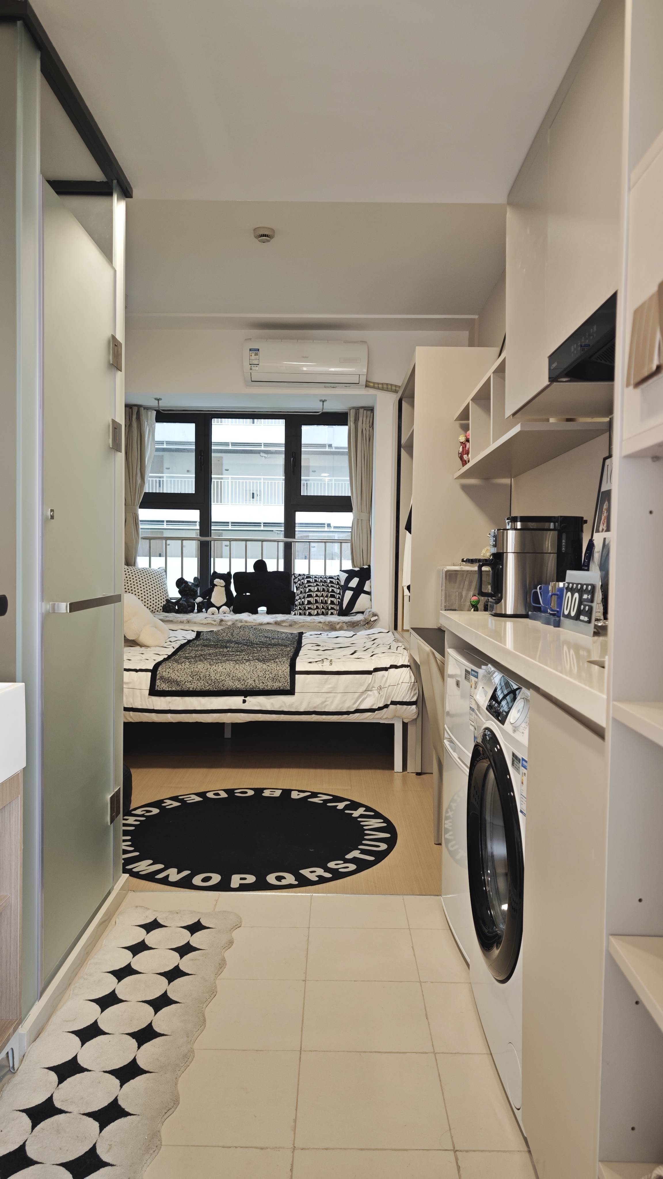 Shanghai-Pudong-Cozy Home,Clean&Comfy,No Gender Limit,Hustle & Bustle,“Friends”,Chilled,LGBTQ Friendly,Pet Friendly