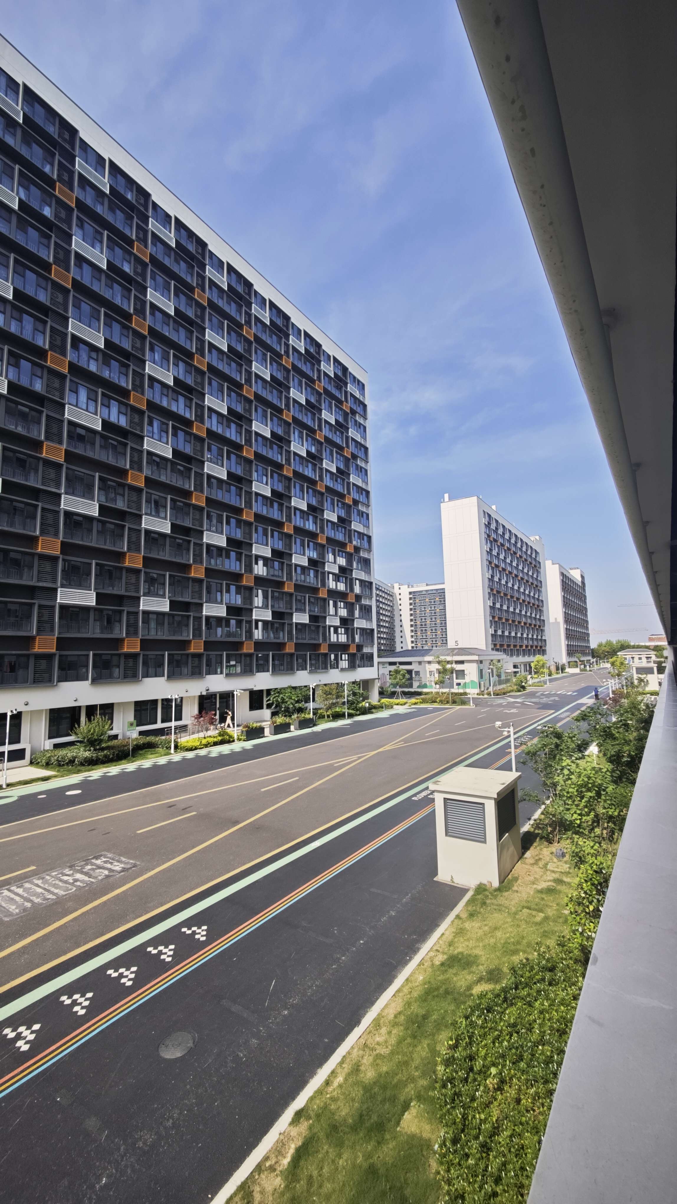 Shanghai-Pudong-Cozy Home,Clean&Comfy,No Gender Limit,Hustle & Bustle,“Friends”,Chilled,LGBTQ Friendly,Pet Friendly