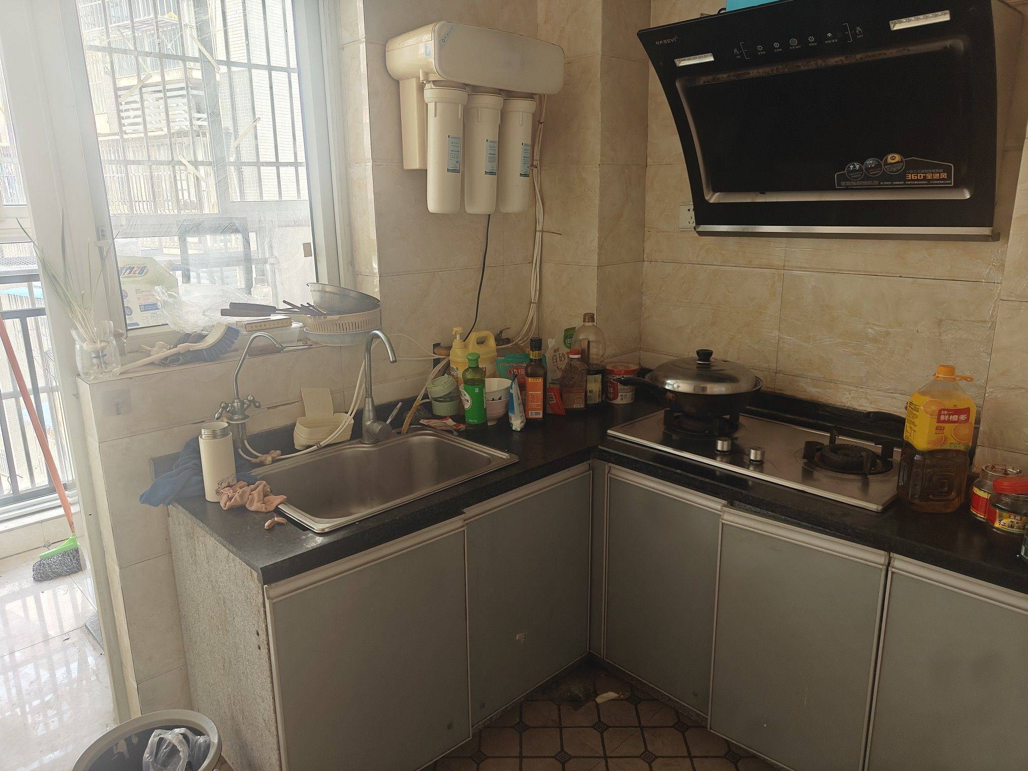 Chengdu-Pidu-50RMB/Night,Cozy Home,Clean&Comfy,No Gender Limit,Hustle & Bustle