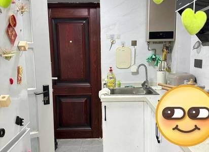 Clean&Comfy | No Gender Limit | Hustle & Bustle | LGBTQ Friendly | Pet Friendly