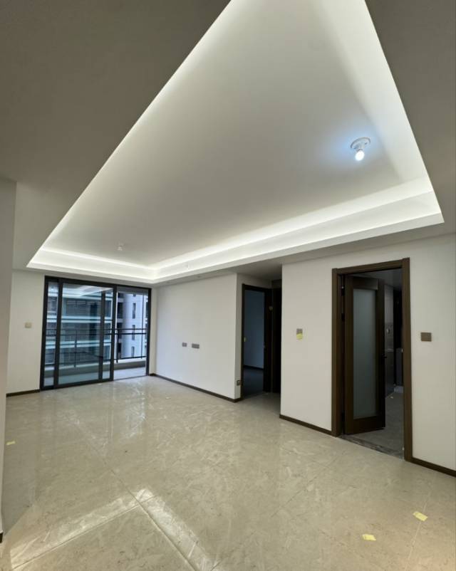 Beibei 阳光城悦江山云创里