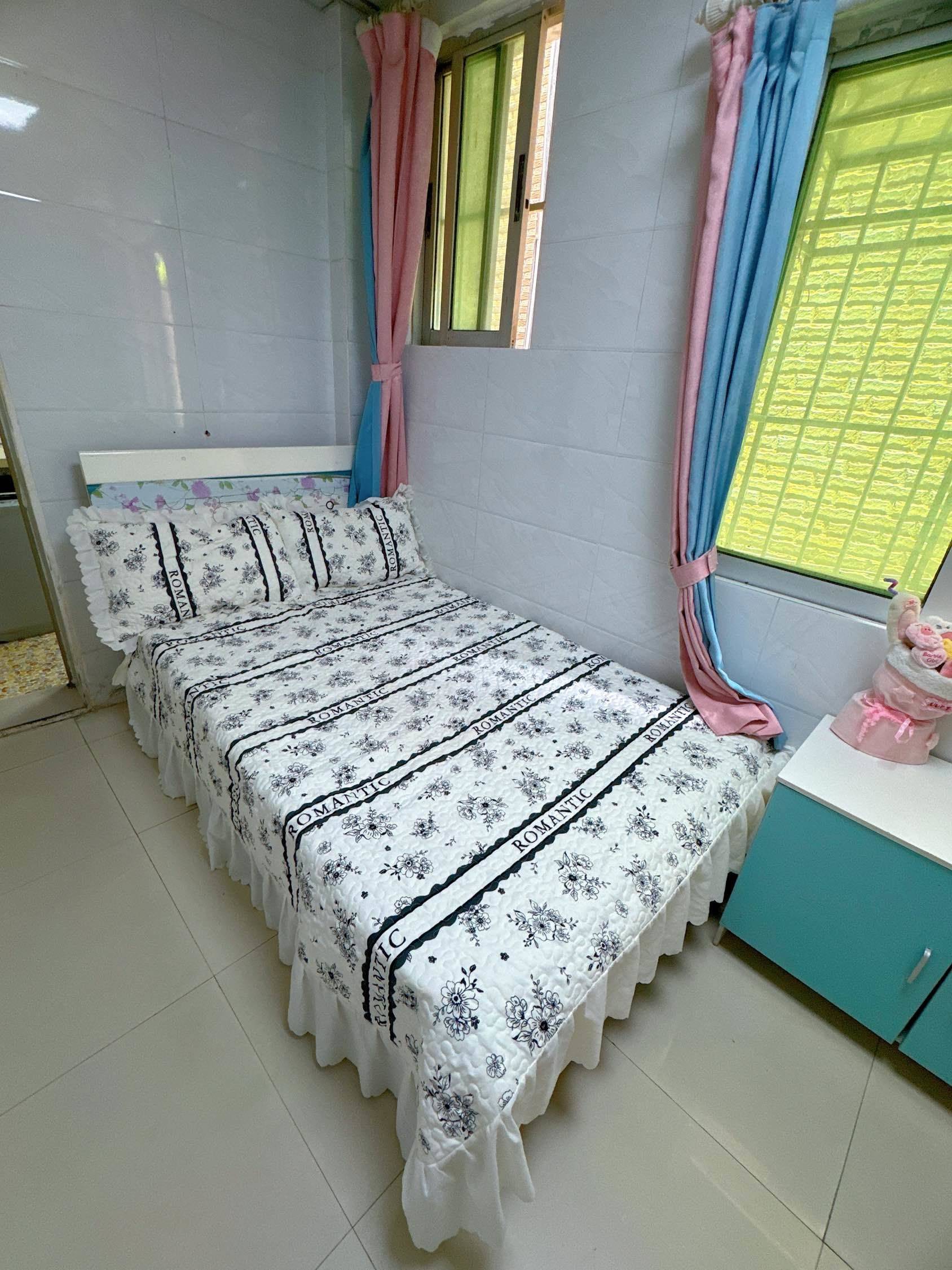 Cozy Home | Clean&Comfy | No Gender Limit | Hustle & Bustle | Chilled | LGBTQ Friendly | Pet Friendly