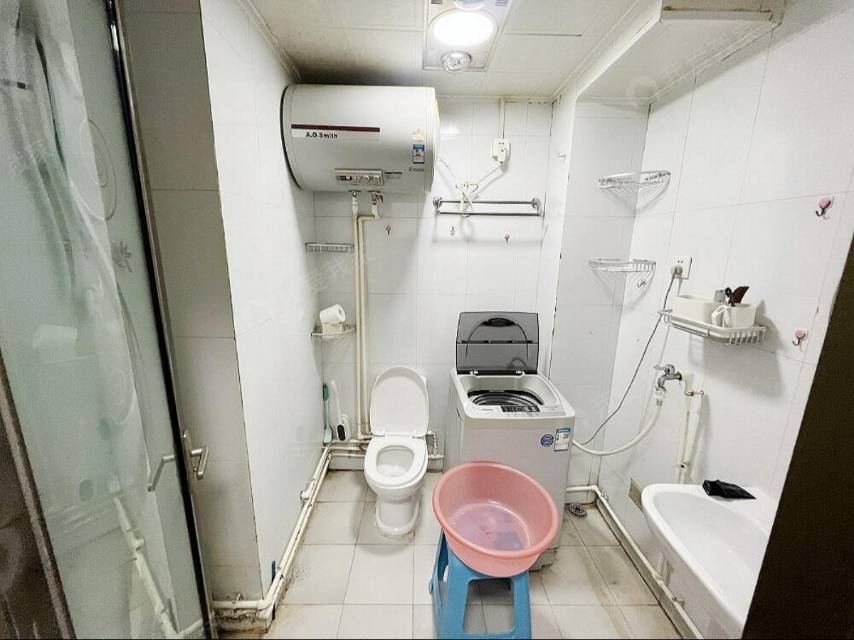 AKA_孔孔孔孔孔整租房源3