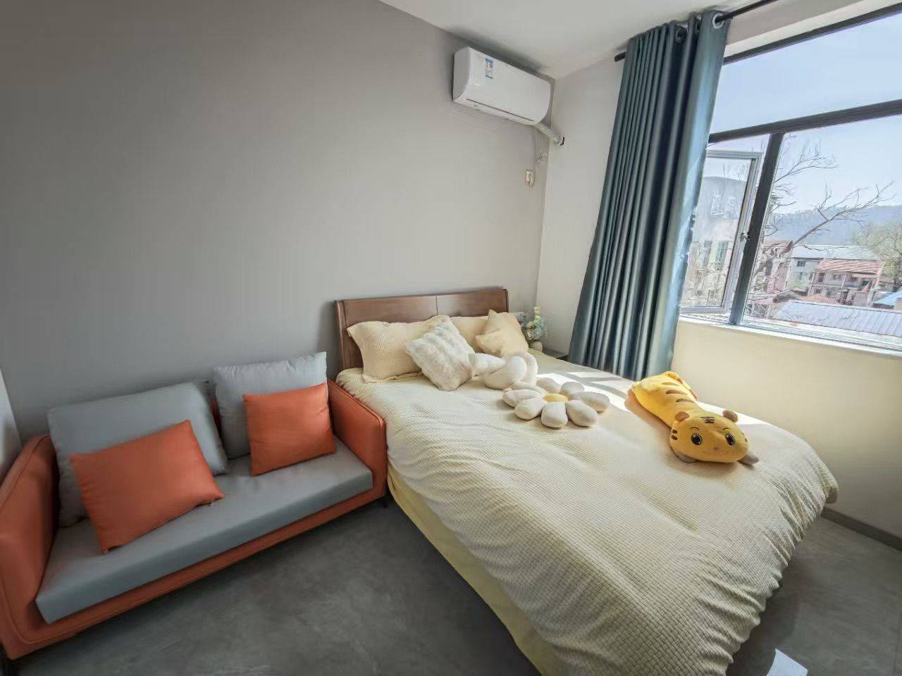Cozy Home | Clean&Comfy | No Gender Limit | Chilled