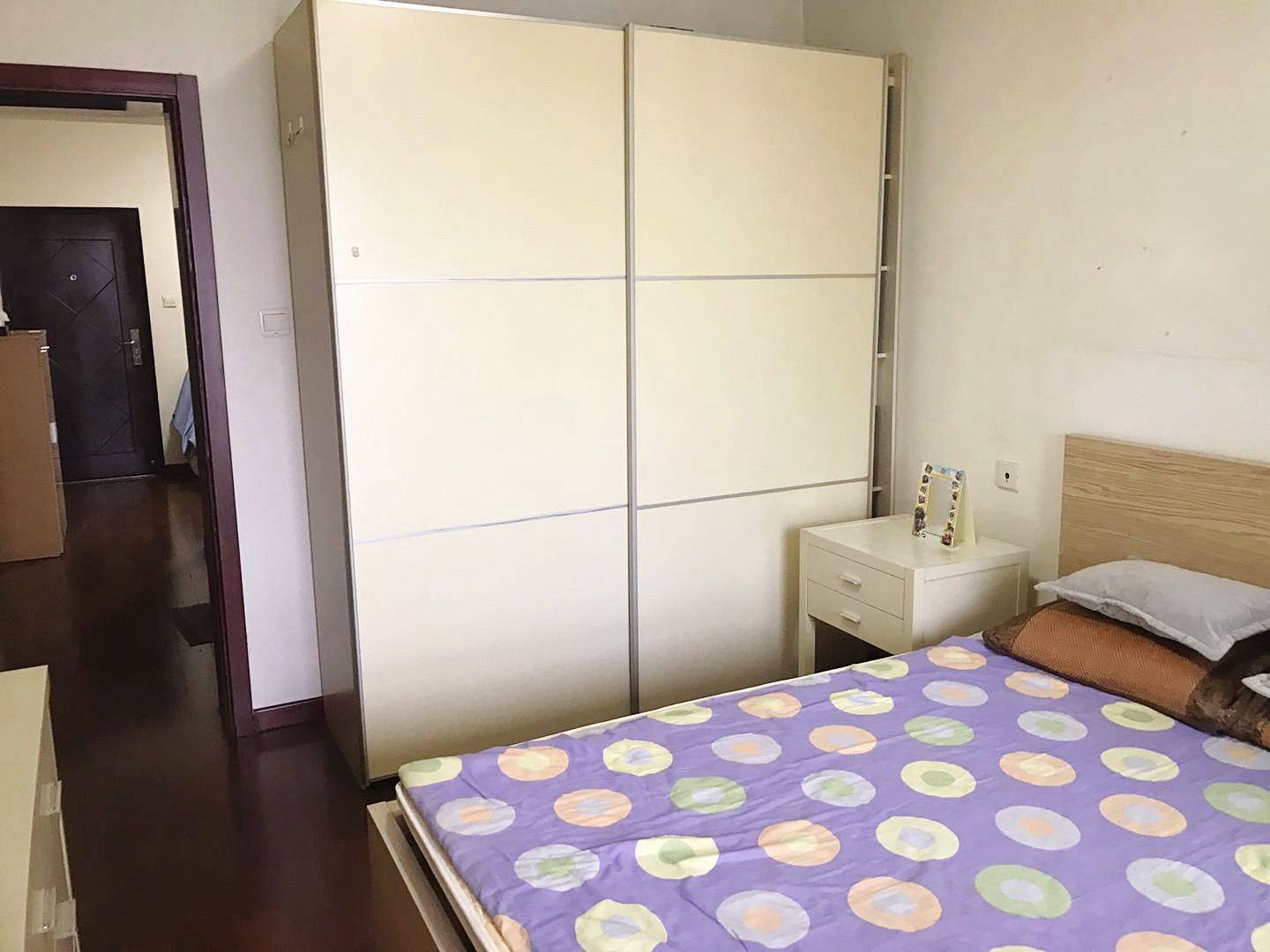 Shanghai-Jing‘An-Cozy Home,Clean&Comfy,No Gender Limit,Hustle & Bustle,“Friends”,Chilled