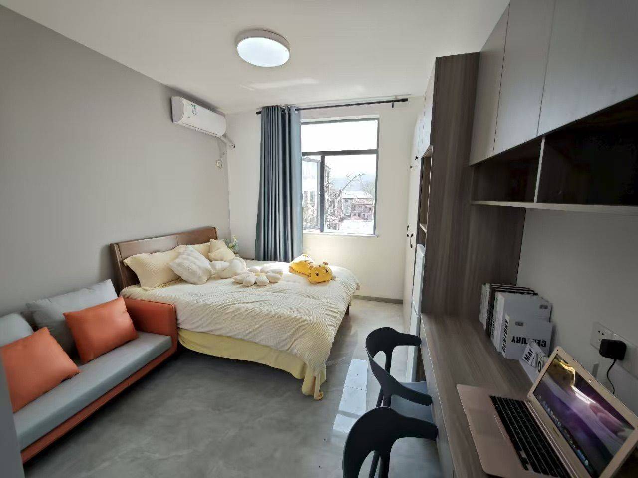Cozy Home | Clean&Comfy | No Gender Limit | Chilled