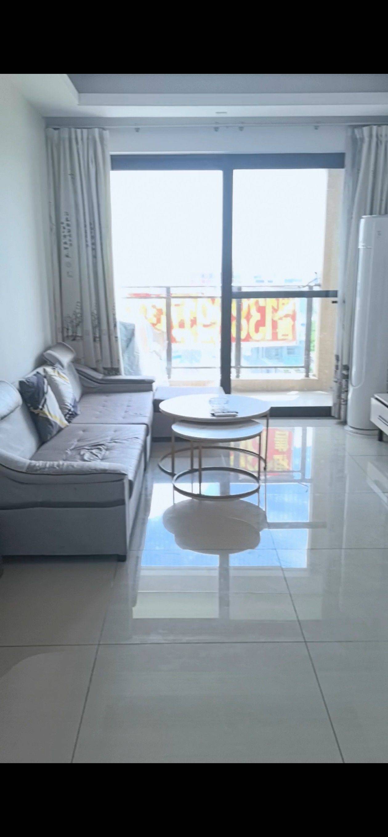 Cozy Home | Clean&Comfy | No Gender Limit | Hustle & Bustle