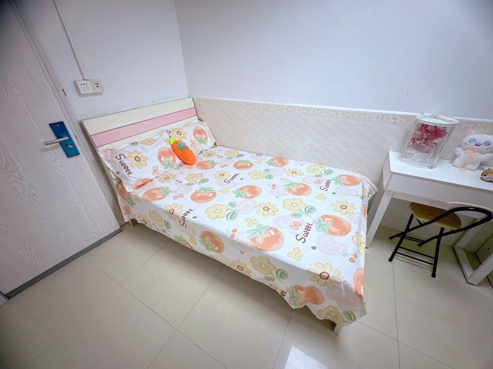 Cozy Home | Clean&Comfy | No Gender Limit | Hustle & Bustle | Chilled | LGBTQ Friendly | Pet Friendly